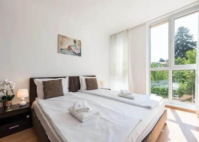 Unique With Pool And Sauna * Várna