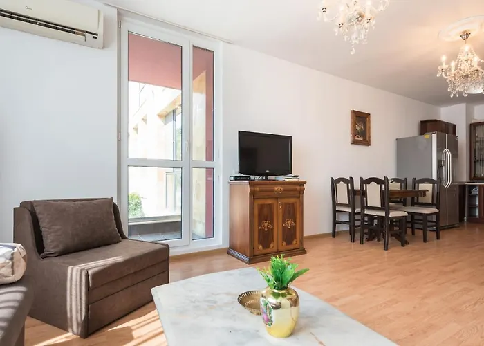 Apartment Unique With Pool And Sauna Varna
