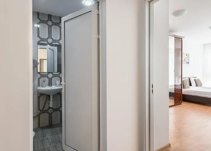 Apartment Unique With Pool And Sauna