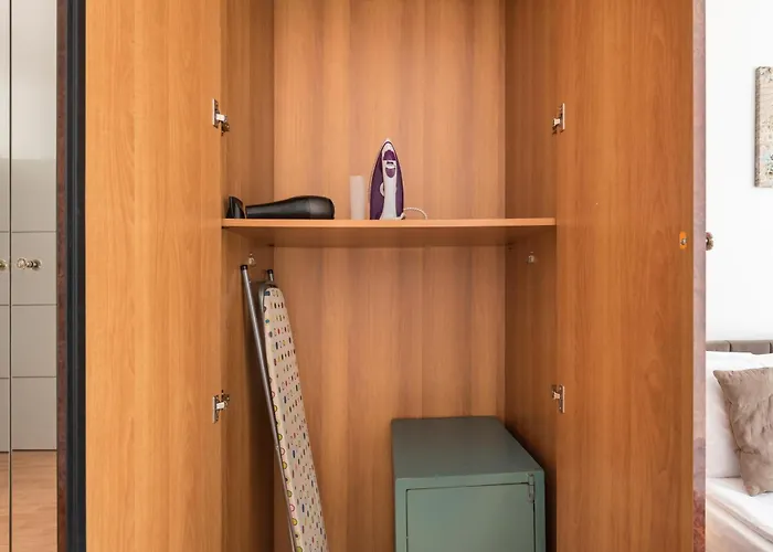 Unique With Pool And Sauna Apartment