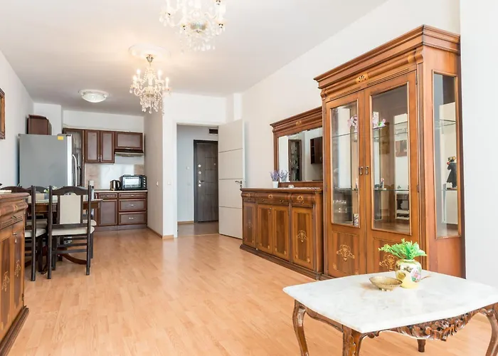 Apartment Unique With Pool And Sauna